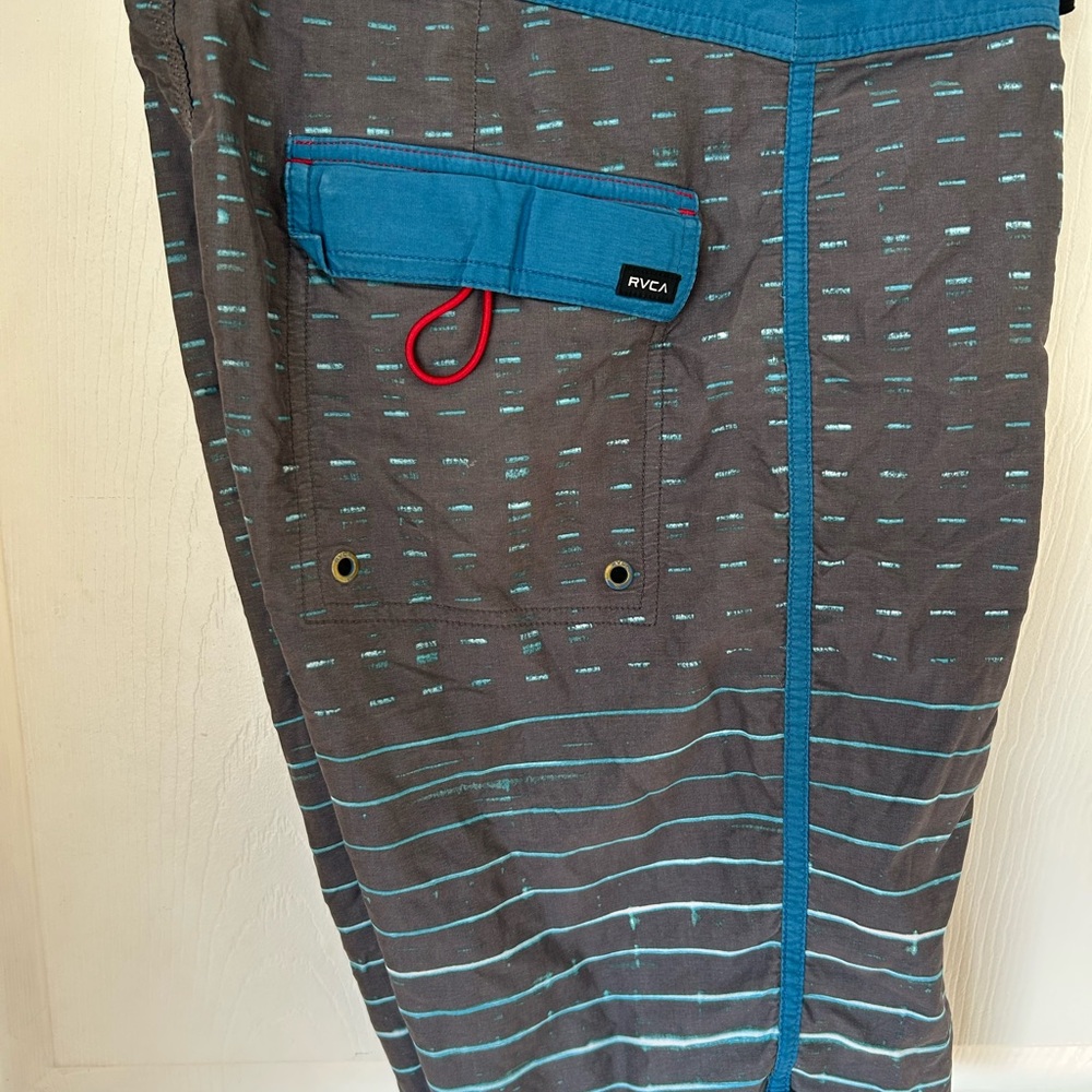 RVCA Men's Teal and White Board Shorts